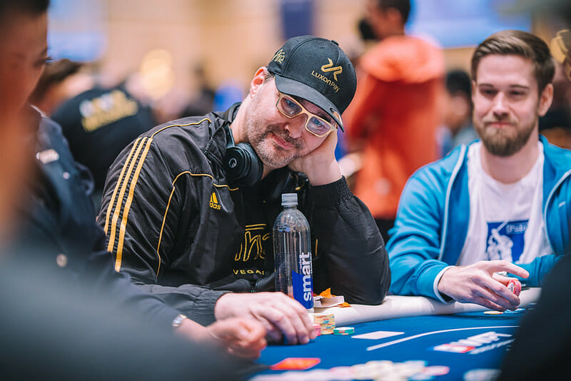 Phil Hellmuth extends record with 15th career World Series of Poker gold  bracelet - ESPN