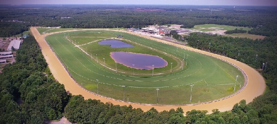 Colonial Downs Race Track